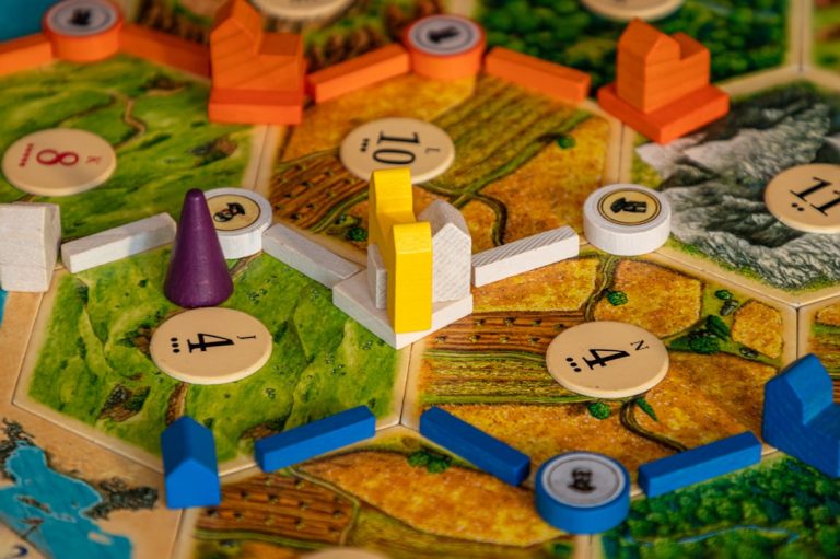 Level Up Your Game Community Management Skills: Strategies for Success